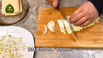 111333lwpk7y3vor22yr2m.gif