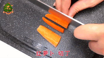 103537dbzkwccxcy8kg28k.gif