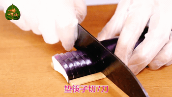 102220ensg404z3d0gc83m.gif