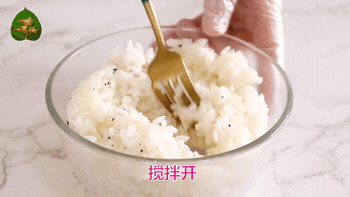 111028y83oeeb9bo44k40r.gif