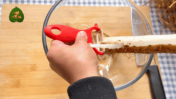081152akkwglttwgttwjjj.gif