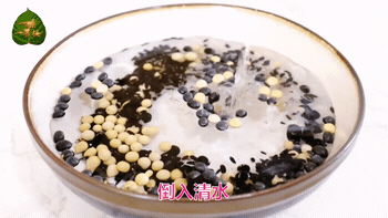 085736ogfiuphrczixaxzd.gif