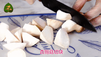 112349duvj7qkus17ik17z.gif